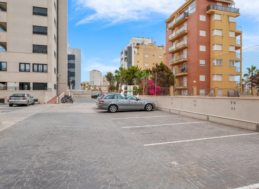 Herverkoop - apartment -
Guardamar del Segura