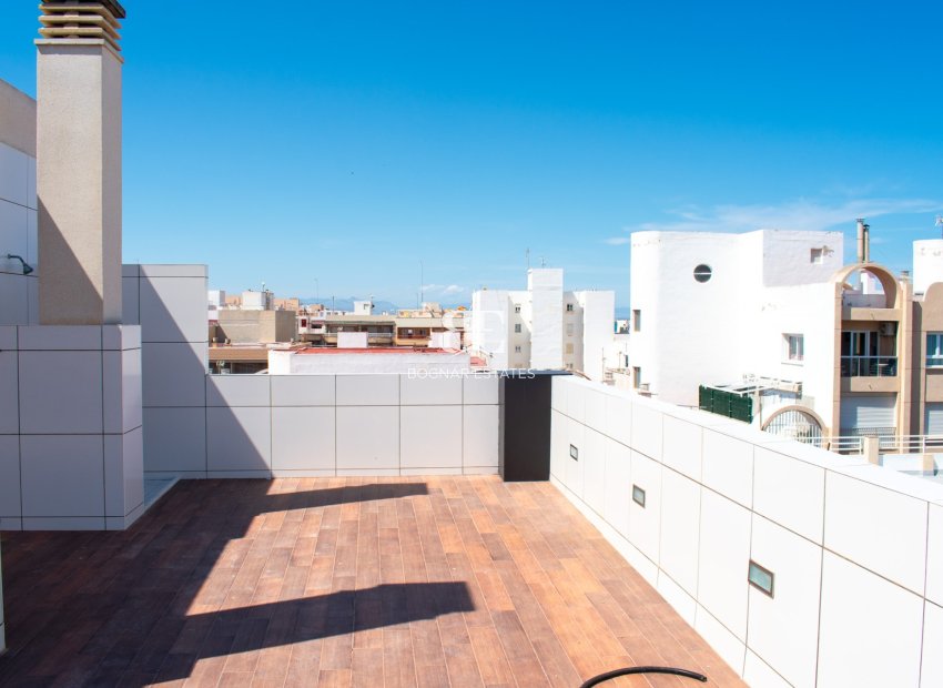 Herverkoop - apartment -
Guardamar del Segura
