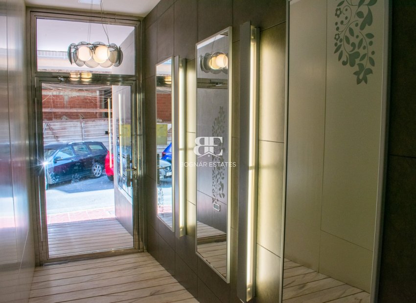 Herverkoop - apartment -
Guardamar del Segura