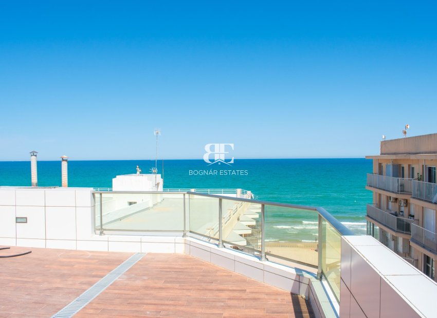 Herverkoop - apartment -
Guardamar del Segura
