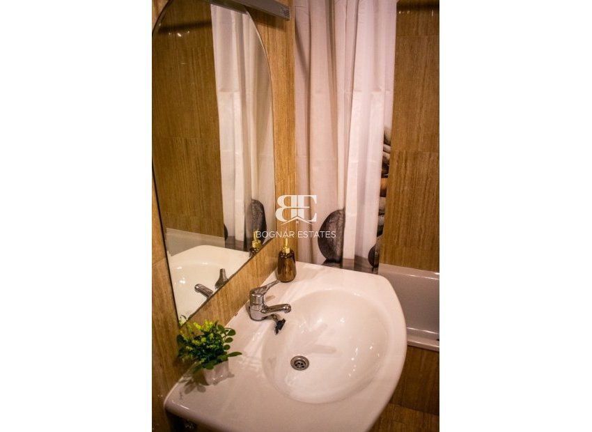 Herverkoop - apartment -
Jávea - El Arenal