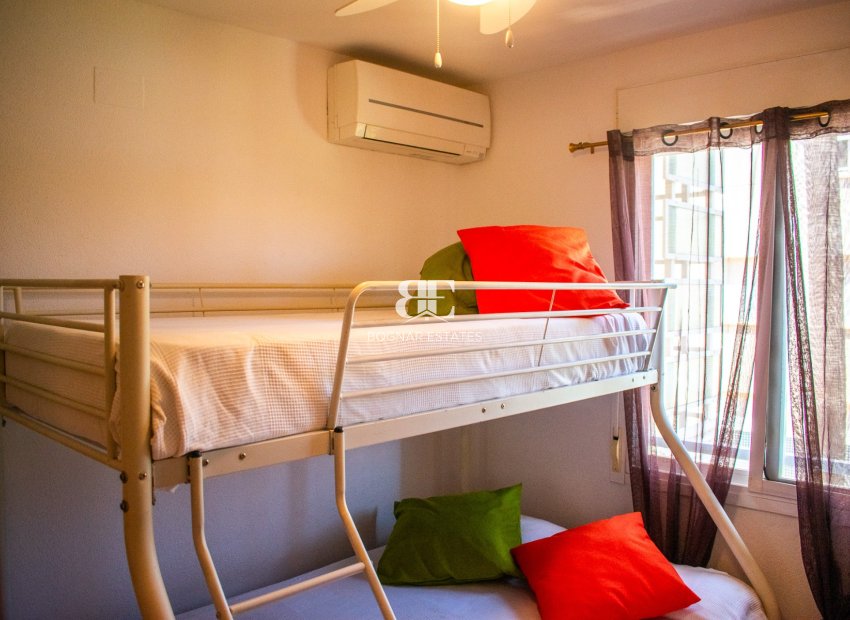 Herverkoop - apartment -
Jávea - El Arenal