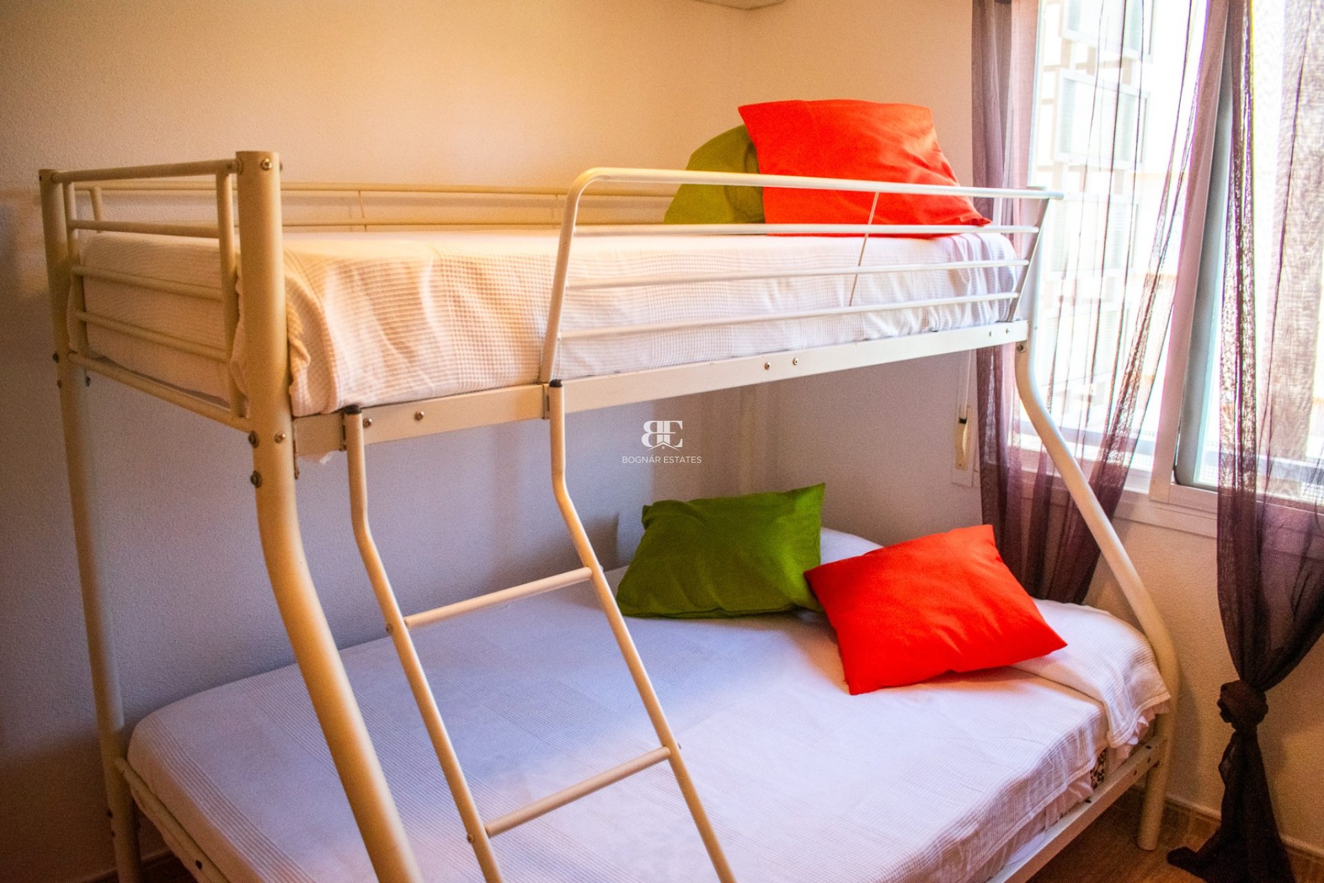 Herverkoop - apartment -
Jávea - El Arenal