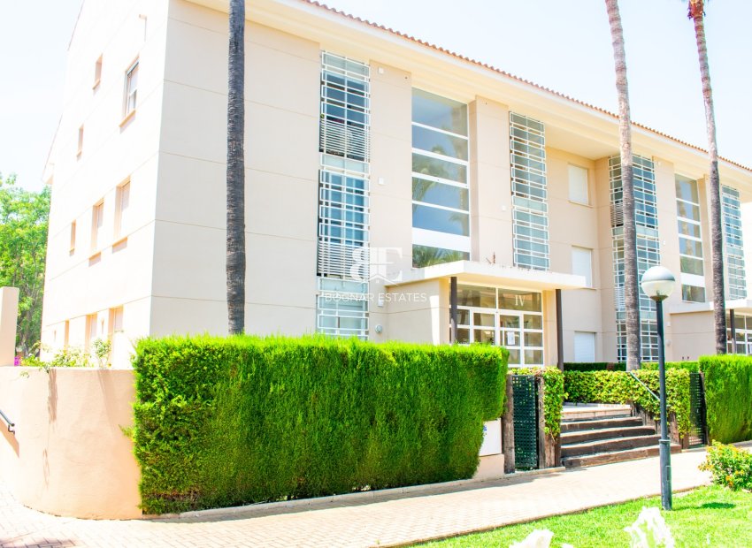 Herverkoop - apartment -
Jávea - El Arenal