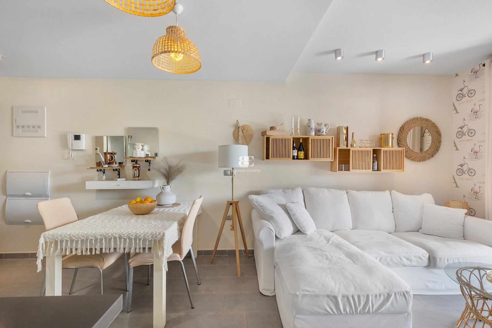 Herverkoop - apartment -
La Mata - Playa