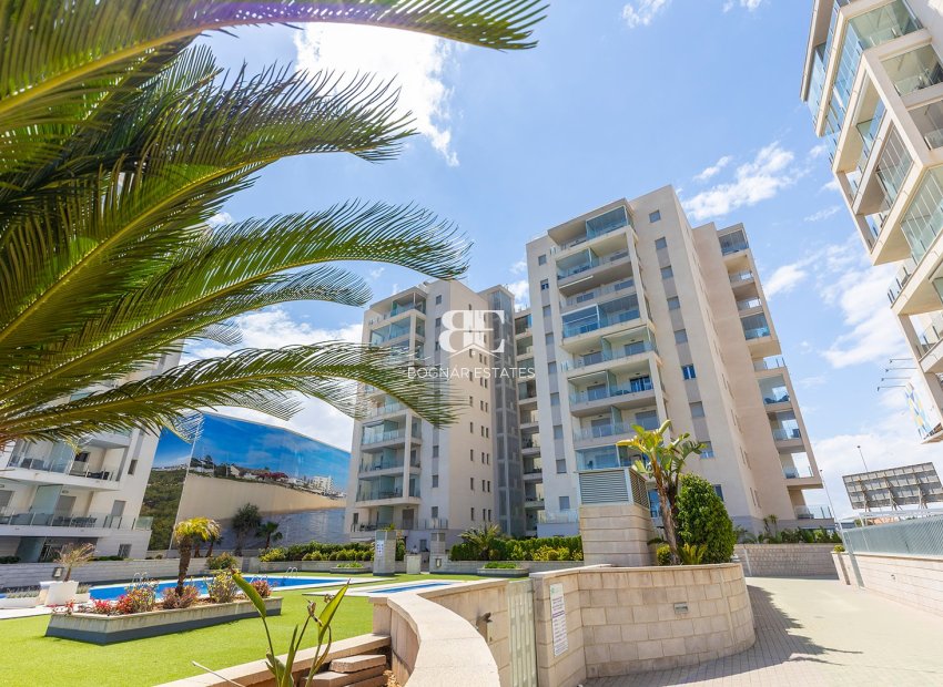 Herverkoop - apartment -
La Mata - Playa