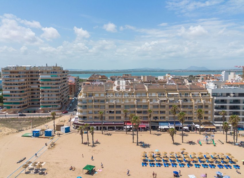Herverkoop - apartment -
La Mata - Playa