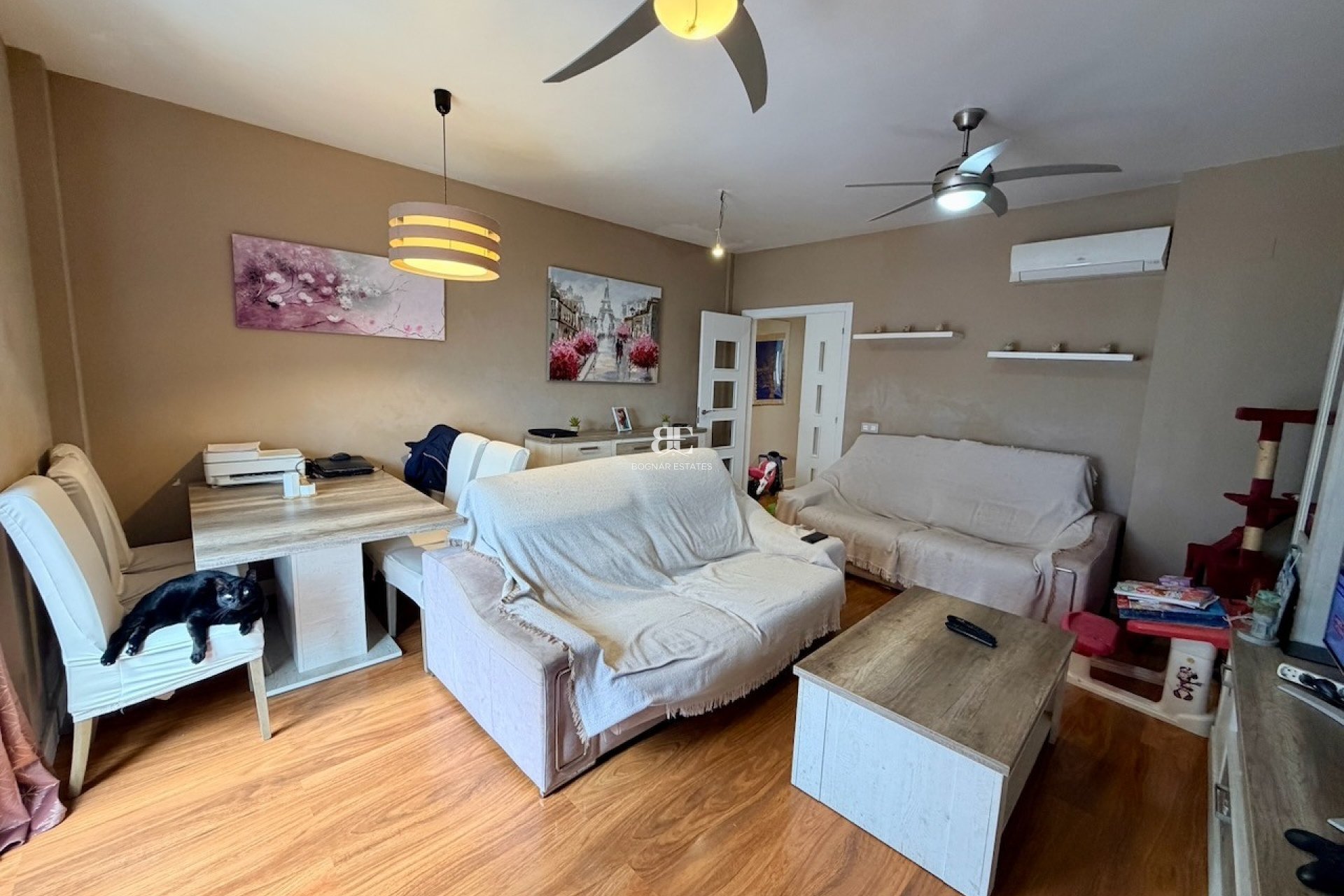 Herverkoop - apartment -
La Nucía - town