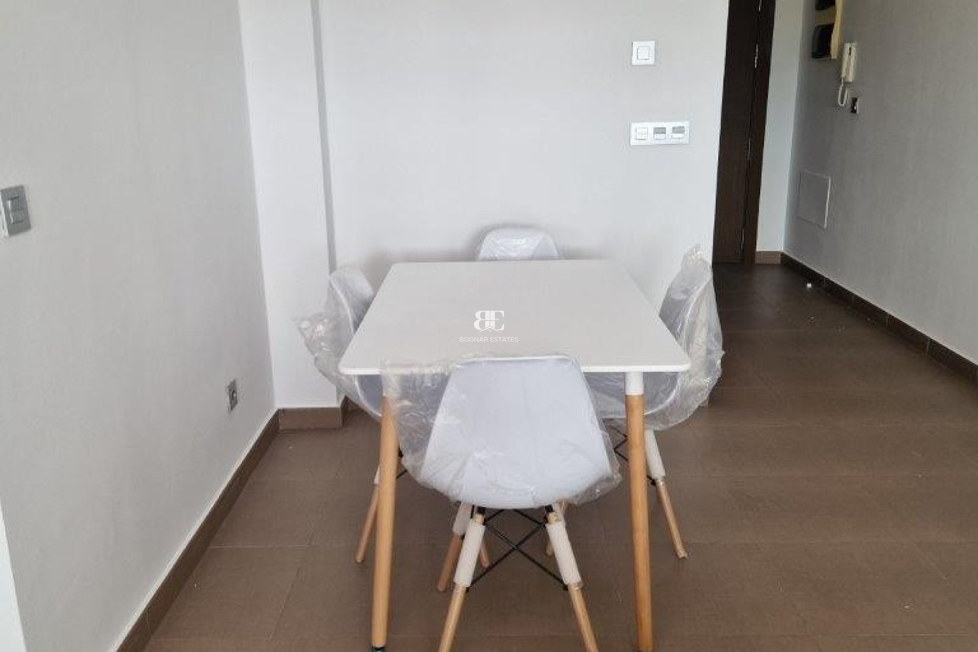Herverkoop - apartment -
La Nucía - town