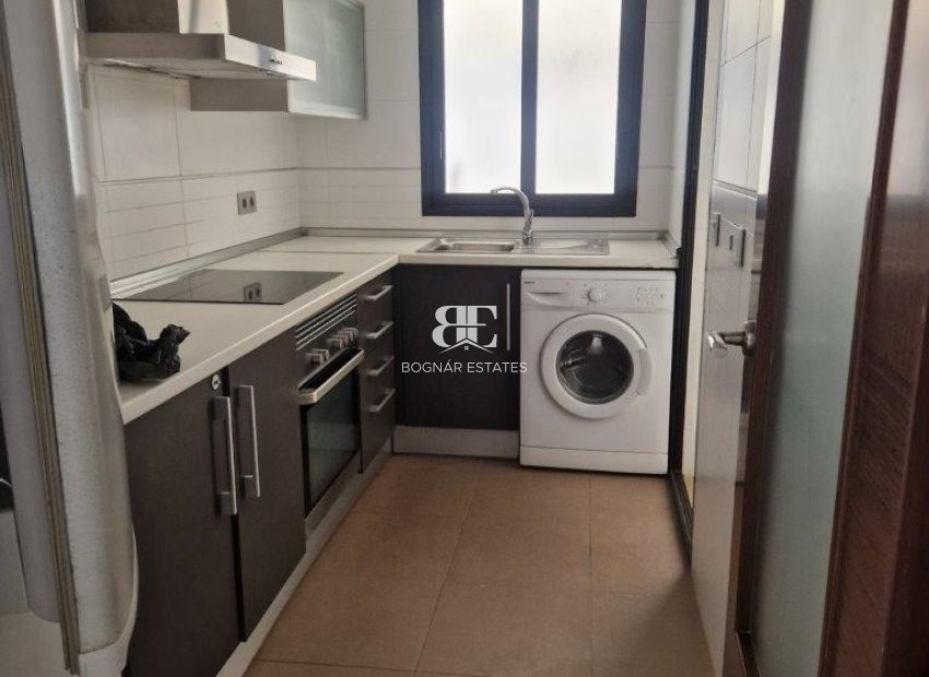 Herverkoop - apartment -
La Nucía - town