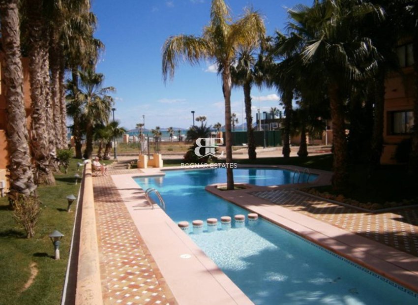 Herverkoop - apartment -
Los Alcazares - Beach