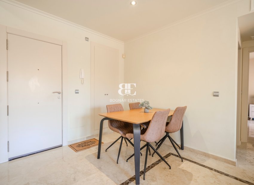 Herverkoop - apartment -
Los Alcazares - Los Montesinos