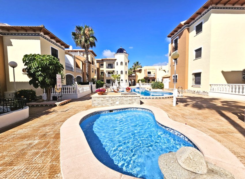 Herverkoop - apartment -
Los Alcazares - Pueblo Patrica