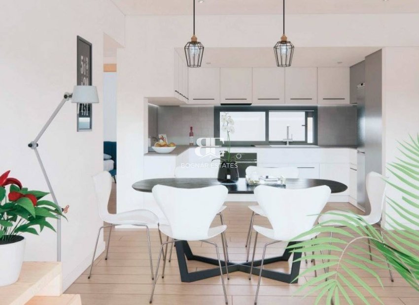Herverkoop - apartment -
Los Alcazares