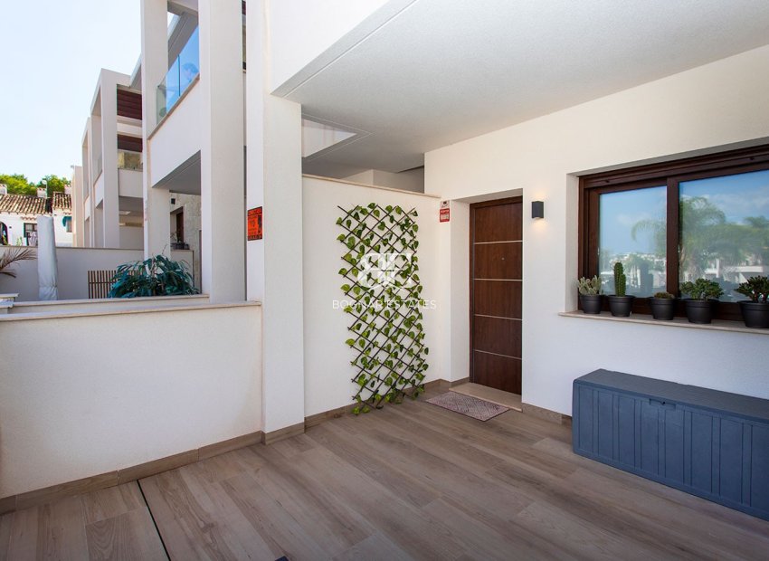 Herverkoop - apartment -
Los Balcones - Torrevieja
