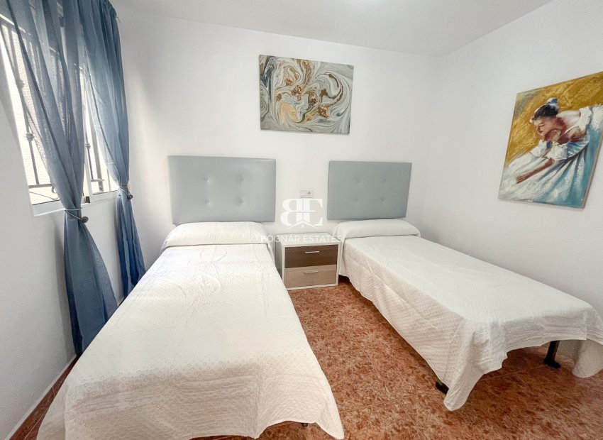 Herverkoop - apartment -
Los Montesinos - Entre Naranjos