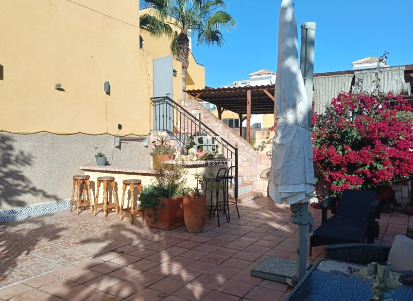 Herverkoop - apartment -
Los Montesinos - La Herrada