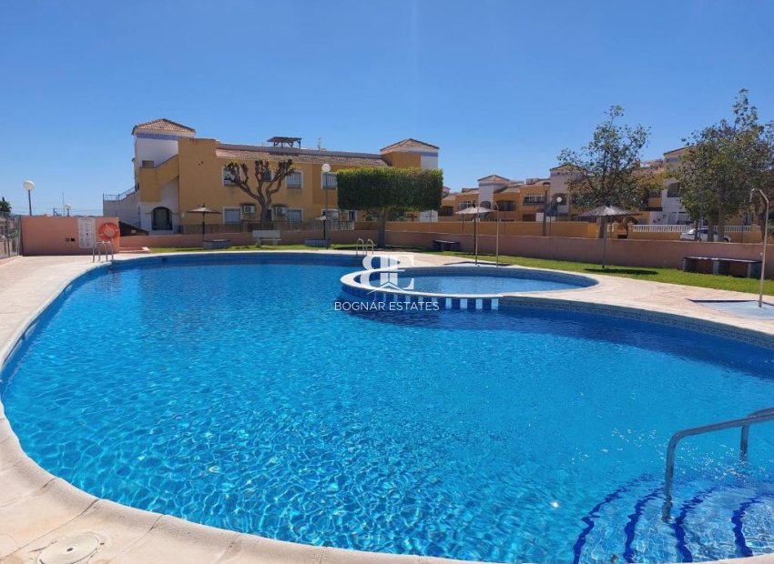 Herverkoop - apartment -
Los Montesinos - La Herrada