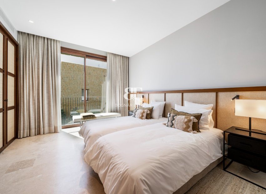 Herverkoop - apartment -
Malaga - Casares