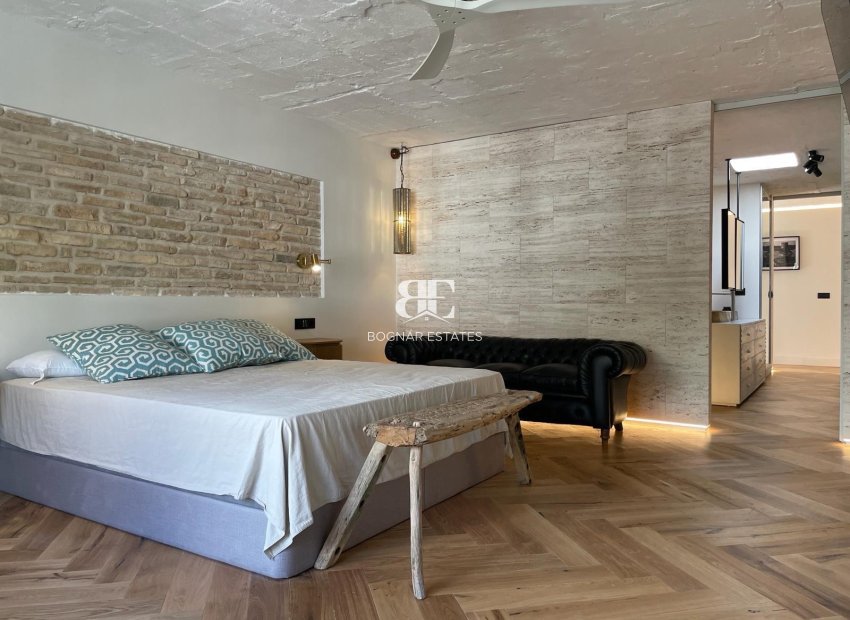 Herverkoop - apartment -
Marbella - Center