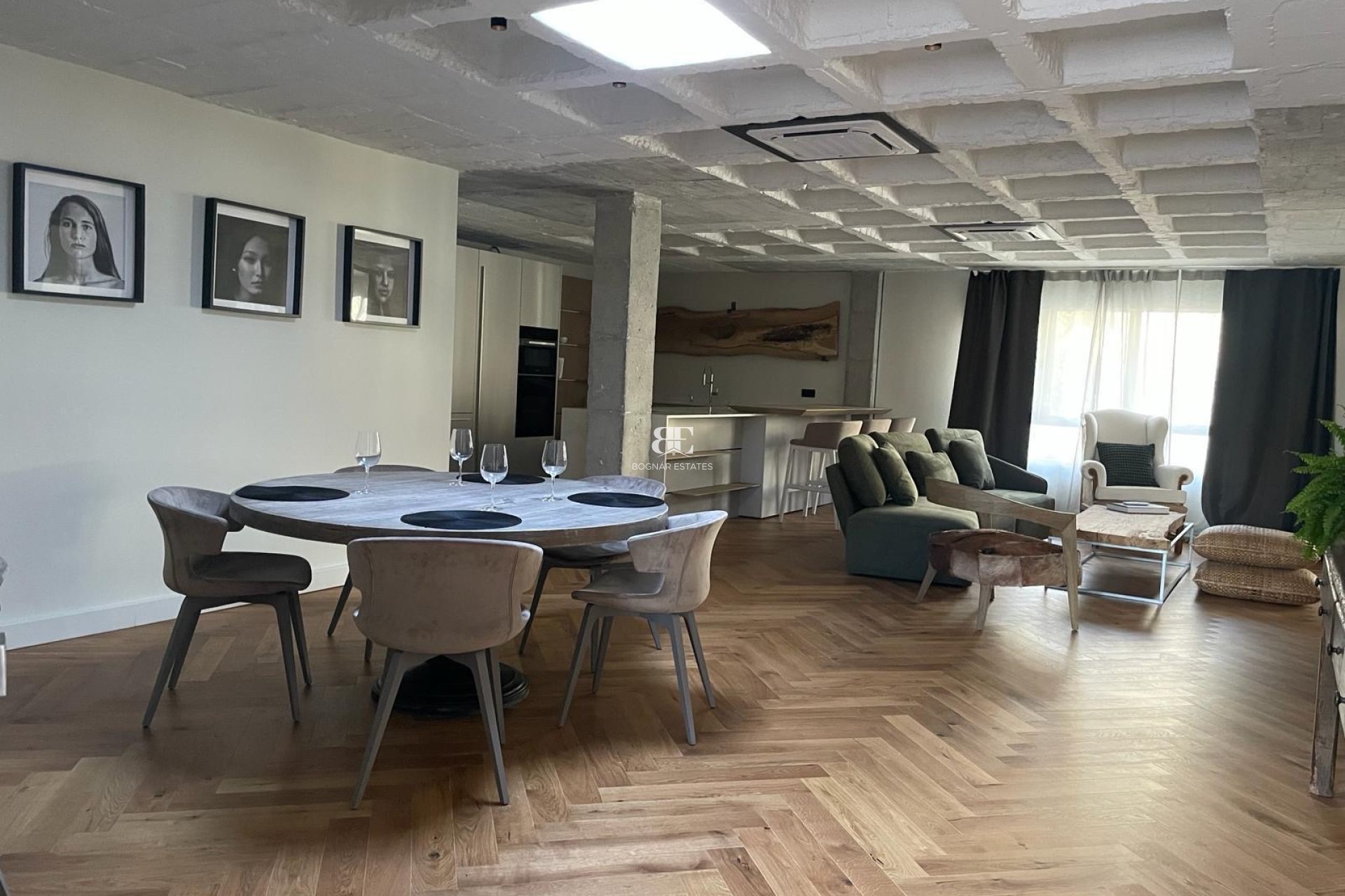 Herverkoop - apartment -
Marbella - Center