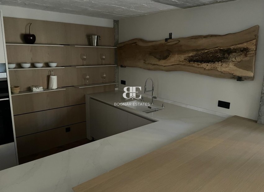 Herverkoop - apartment -
Marbella - Center