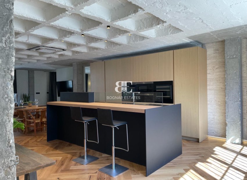 Herverkoop - apartment -
Marbella - Center