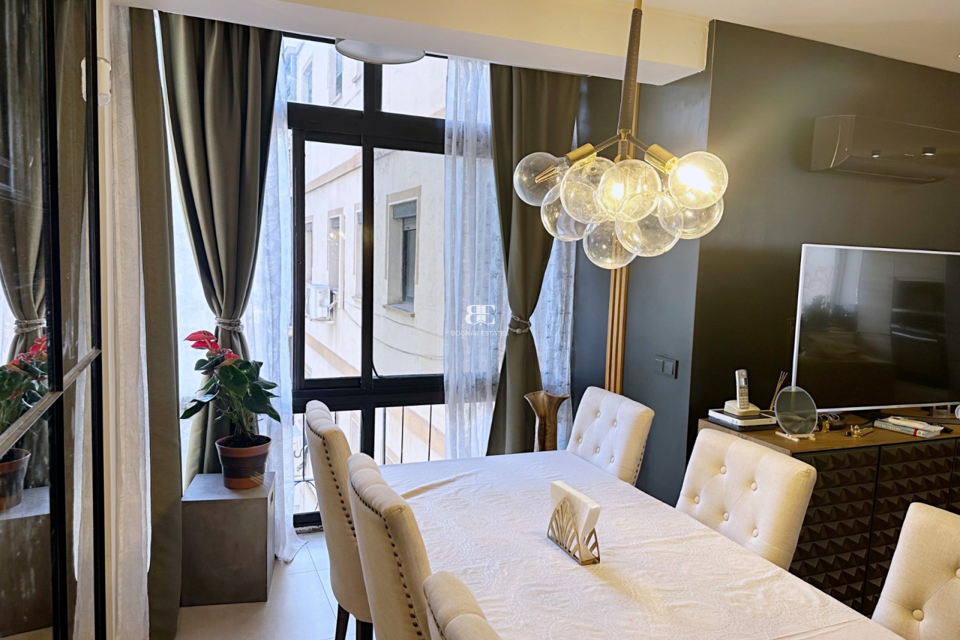 Herverkoop - apartment -
Marbella - Center