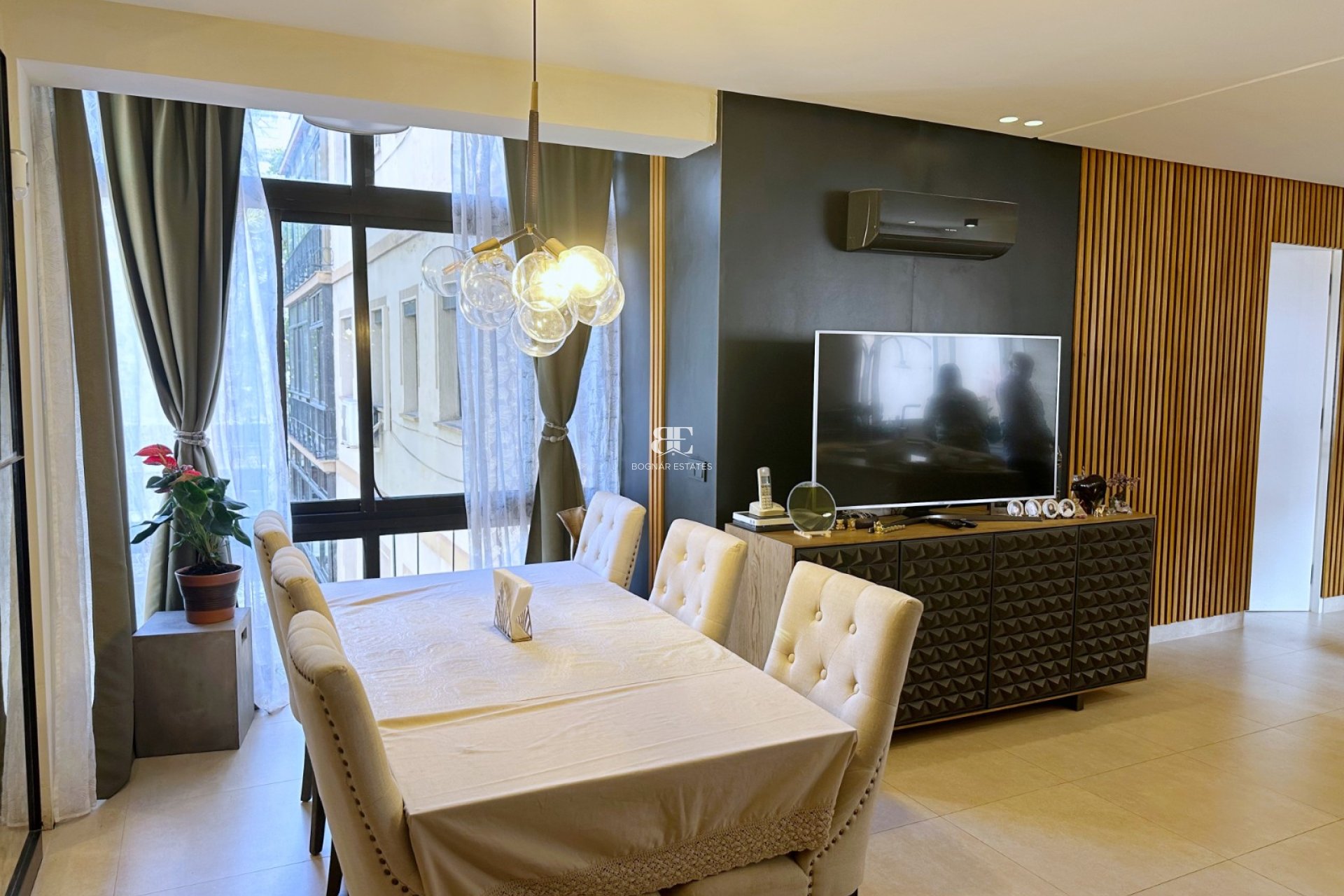 Herverkoop - apartment -
Marbella - Center