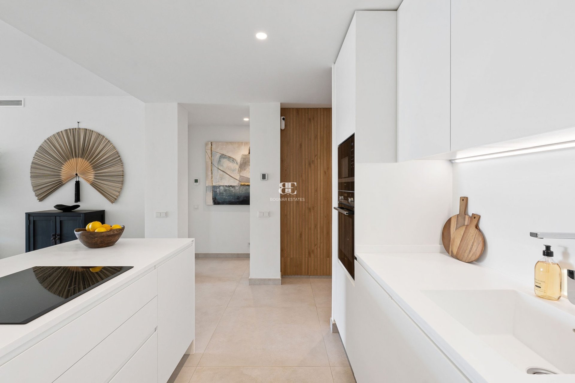 Herverkoop - apartment -
Marbella - Elviria