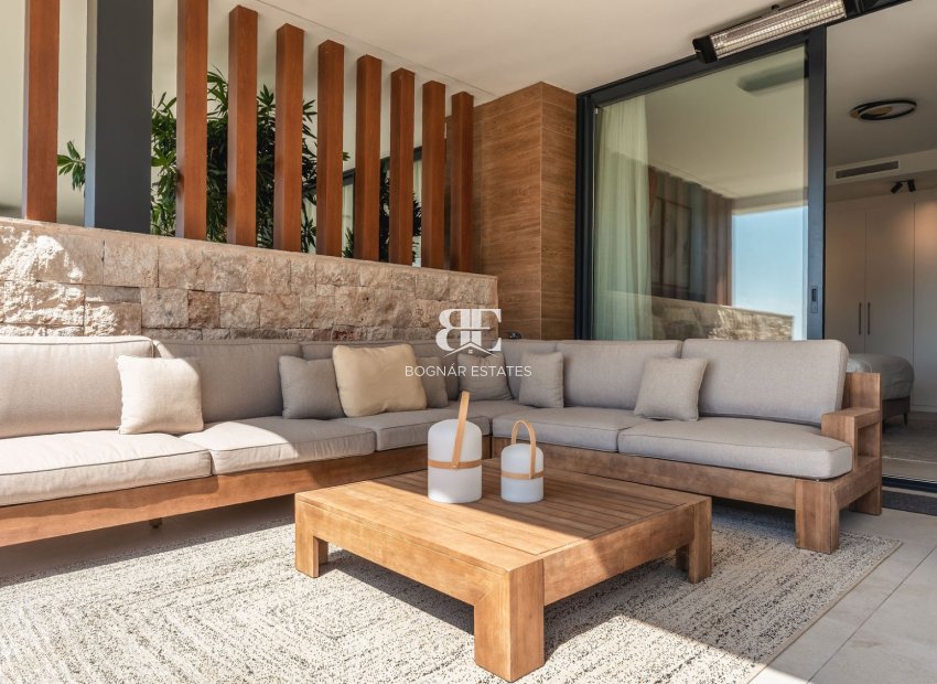 Herverkoop - apartment -
Marbella - Elviria