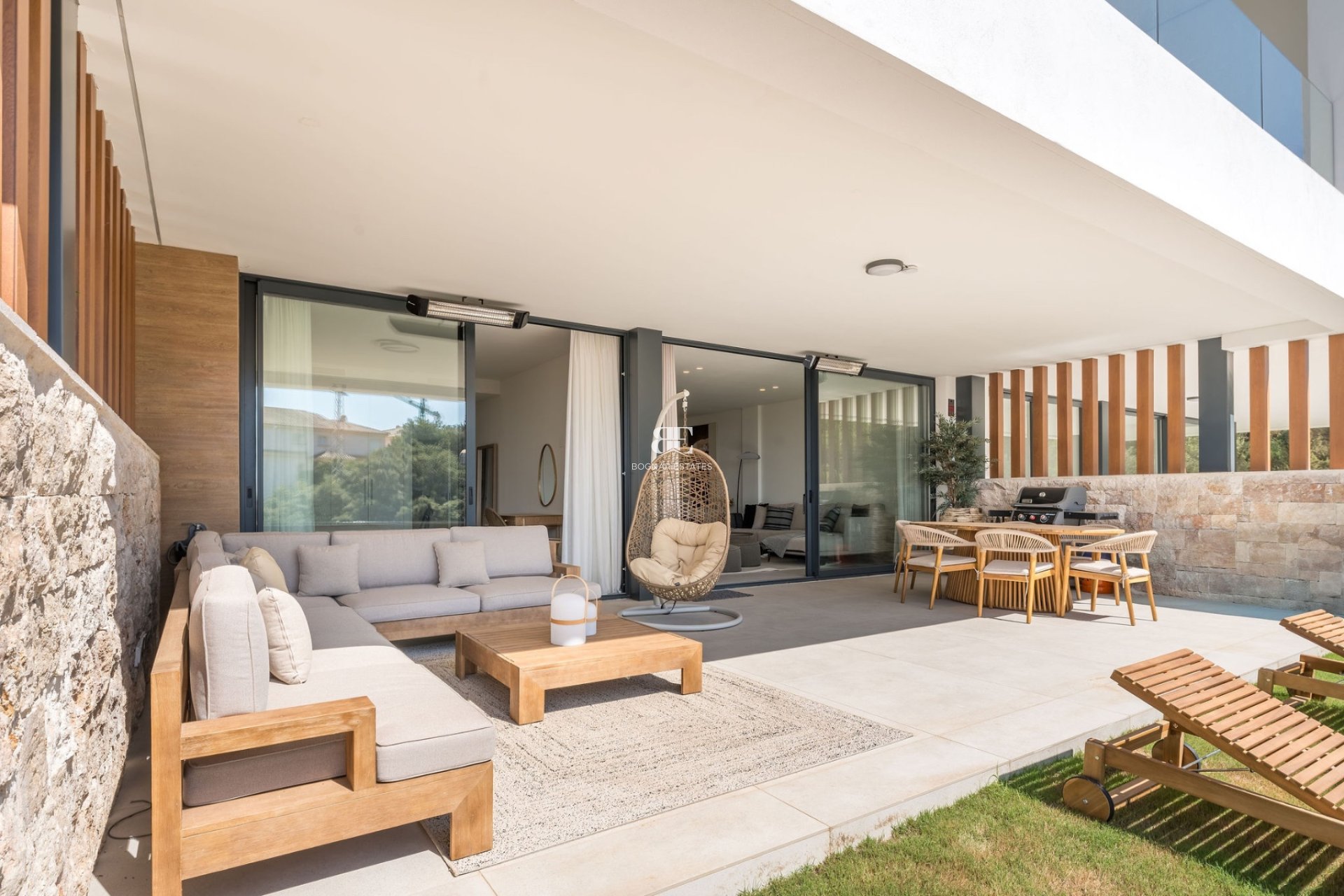 Herverkoop - apartment -
Marbella - Elviria