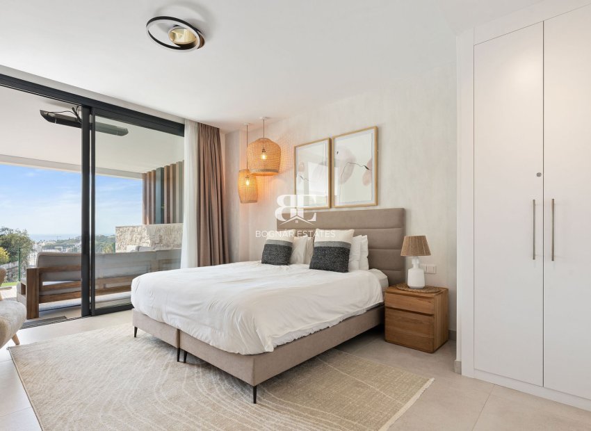 Herverkoop - apartment -
Marbella - Elviria