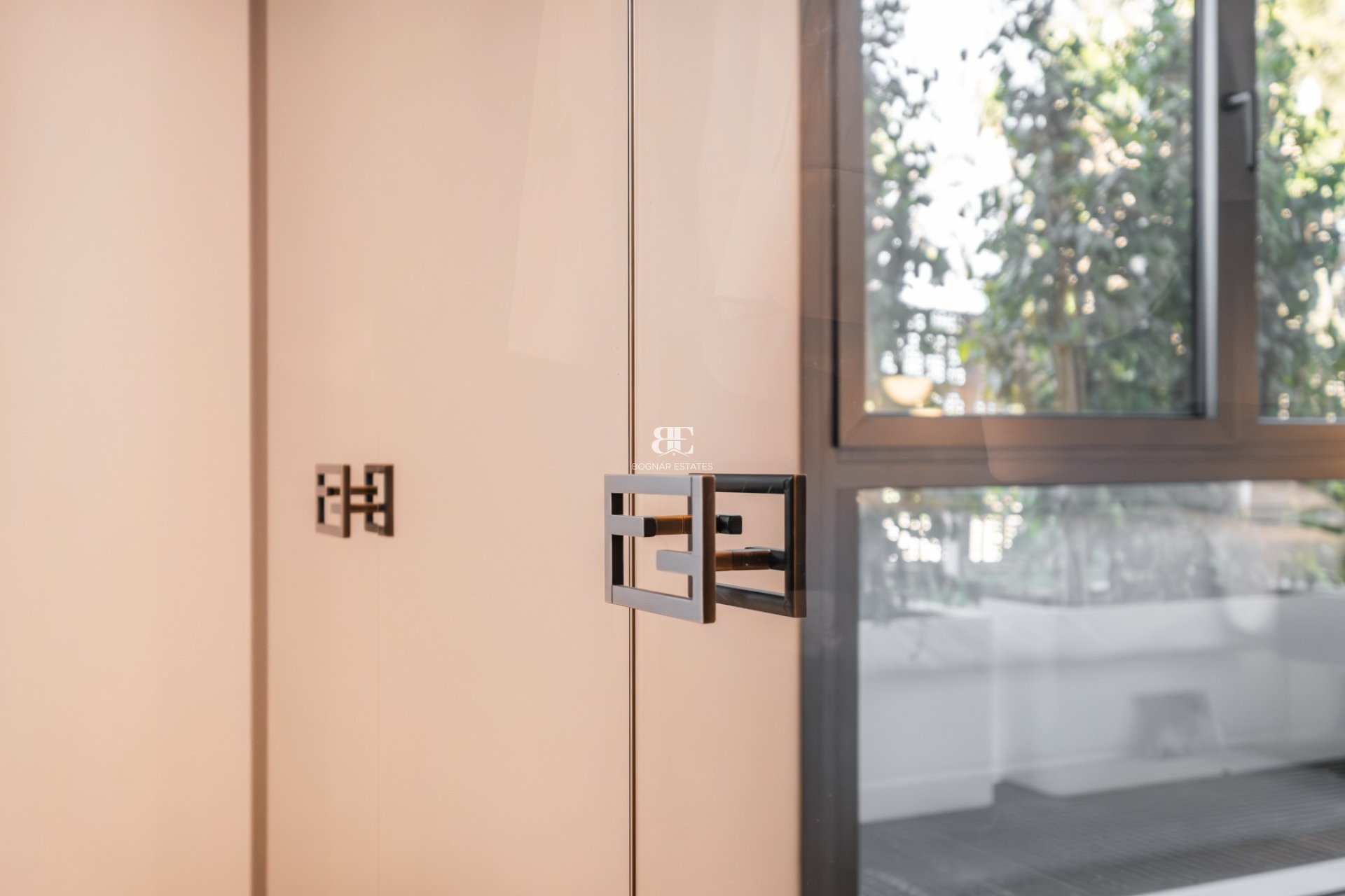 Herverkoop - apartment -
Marbella - Golden Mile