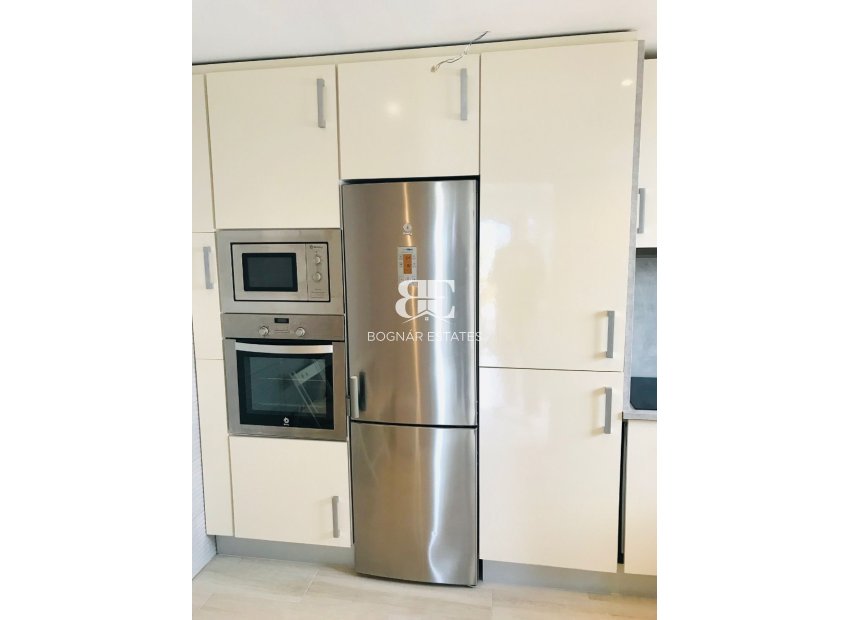 Herverkoop - apartment -
Marbella - Golden Mile