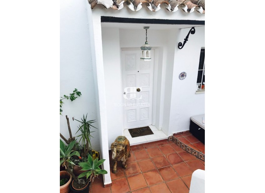 Herverkoop - apartment -
Marbella - Golden Mile