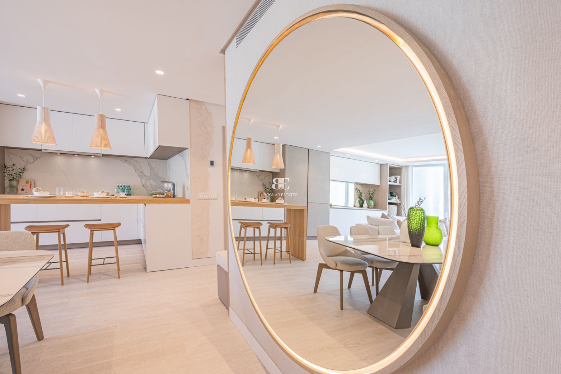 Herverkoop - apartment -
Marbella - Golden Mile