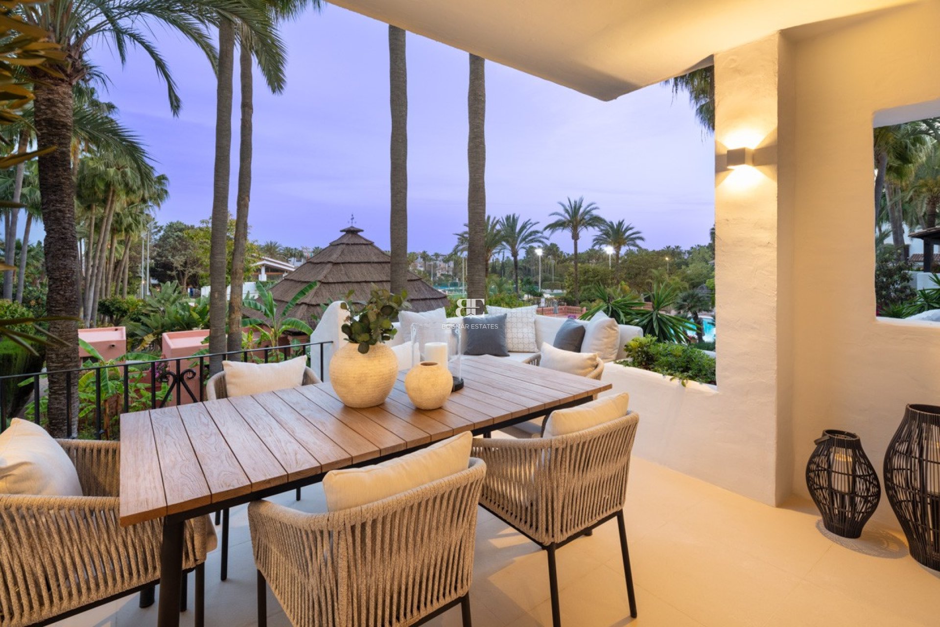 Herverkoop - apartment -
Marbella - Golden Mile