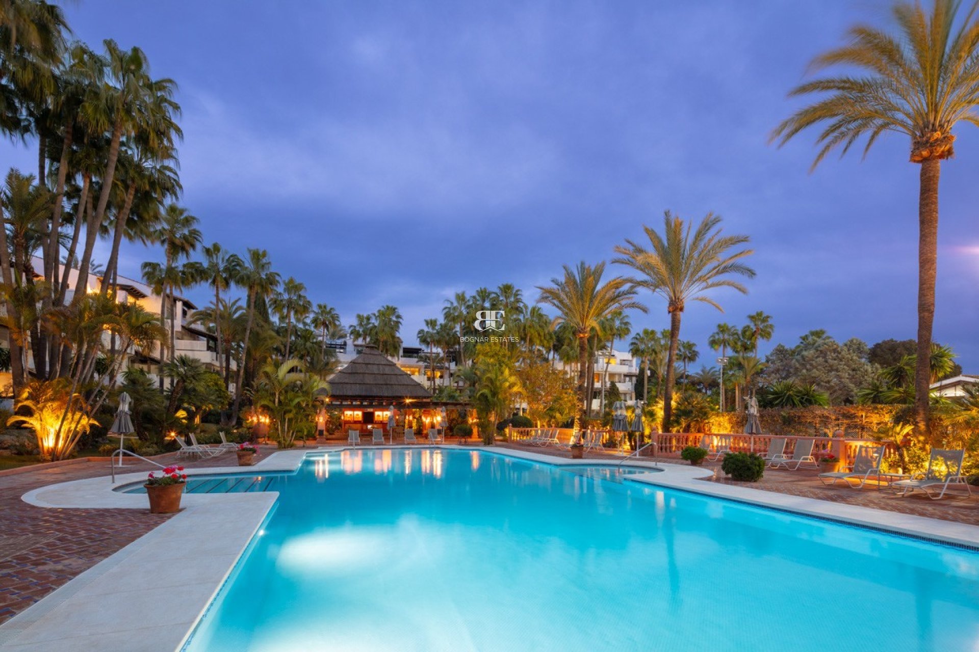 Herverkoop - apartment -
Marbella - Golden Mile