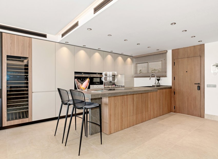 Herverkoop - apartment -
Marbella - Golden Mile