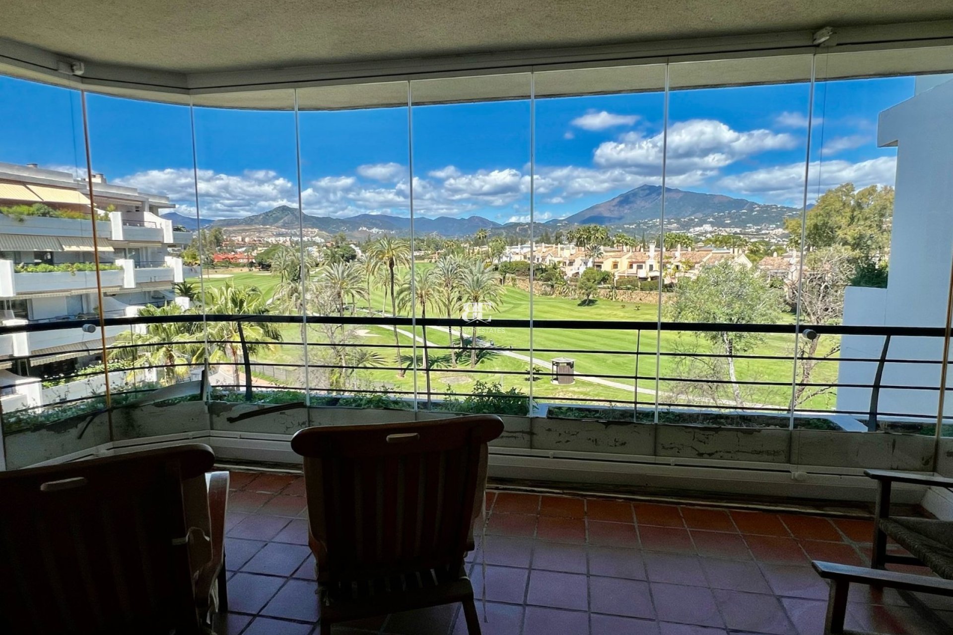 Herverkoop - apartment -
Marbella - Guadalmina Alta