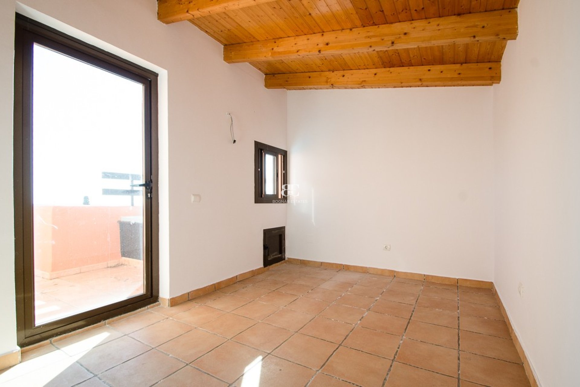 Herverkoop - apartment -
Marbella - La Mairena