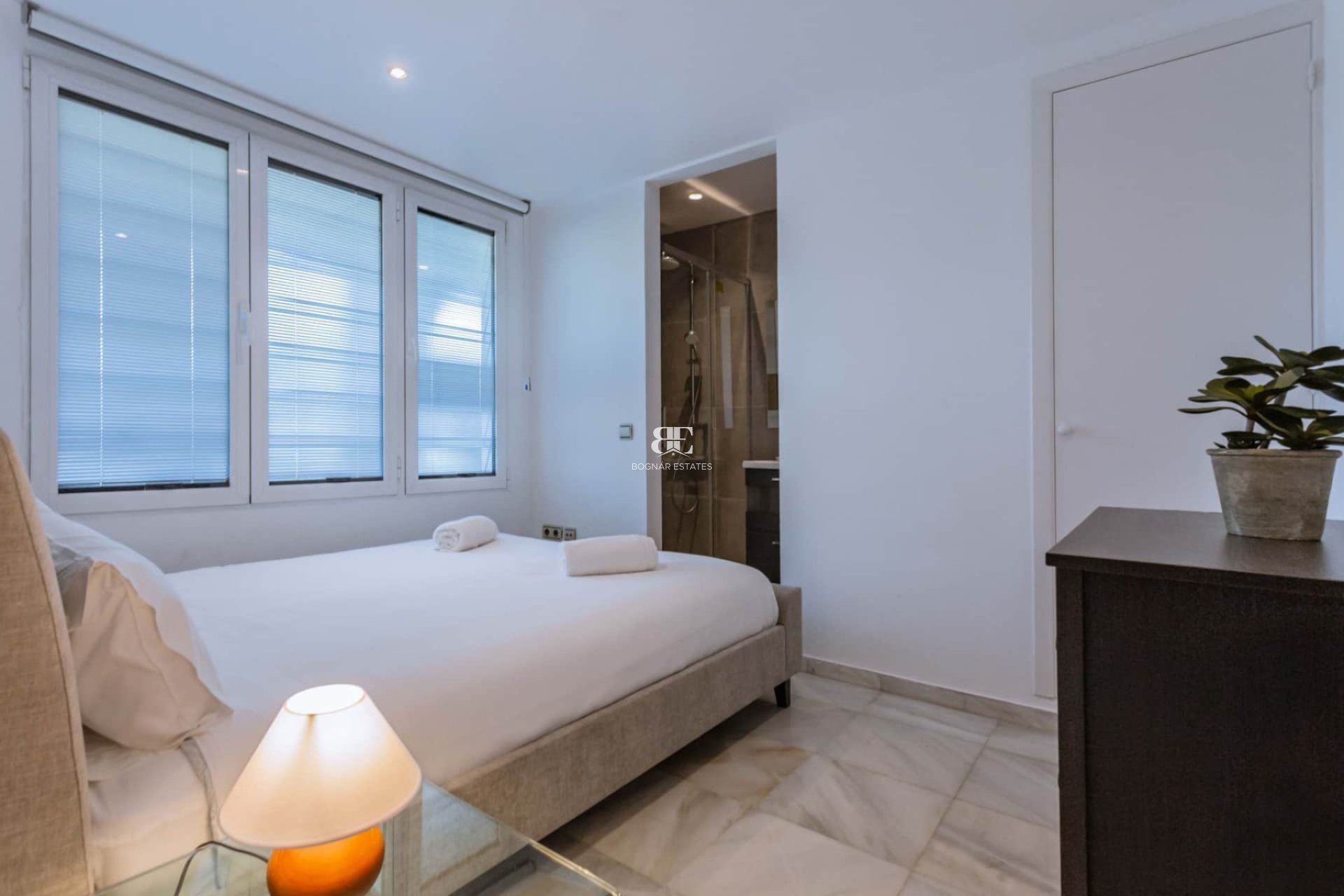 Herverkoop - apartment -
Marbella - Los Monteros