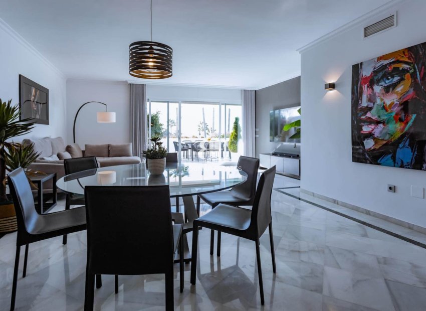 Herverkoop - apartment -
Marbella - Los Monteros