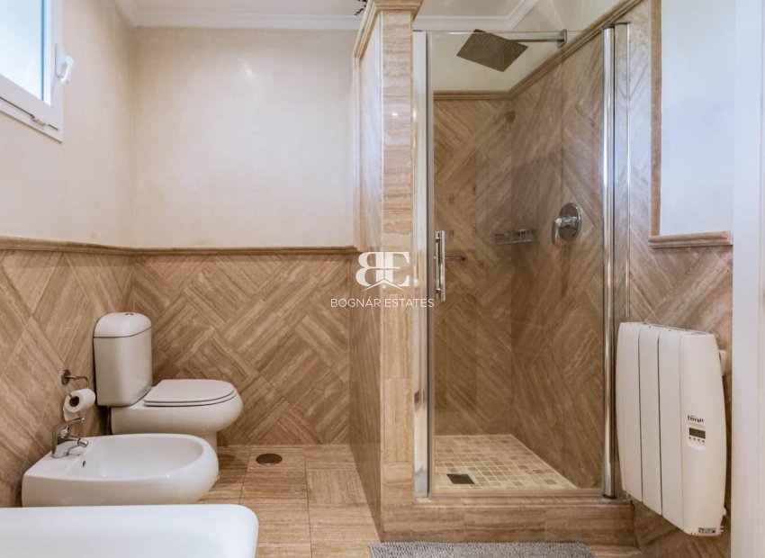 Herverkoop - apartment -
Marbella - Los Monteros