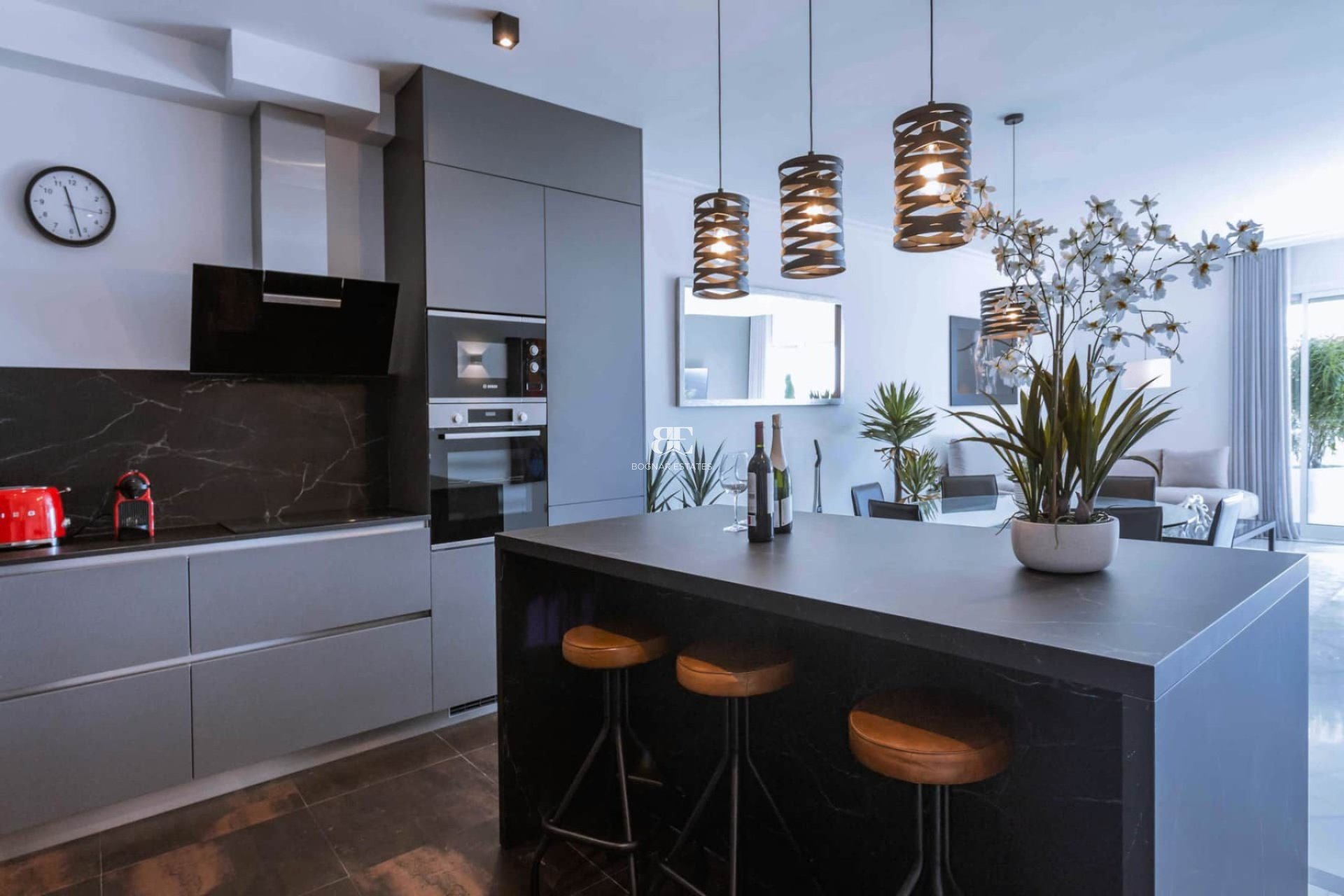 Herverkoop - apartment -
Marbella - Los Monteros