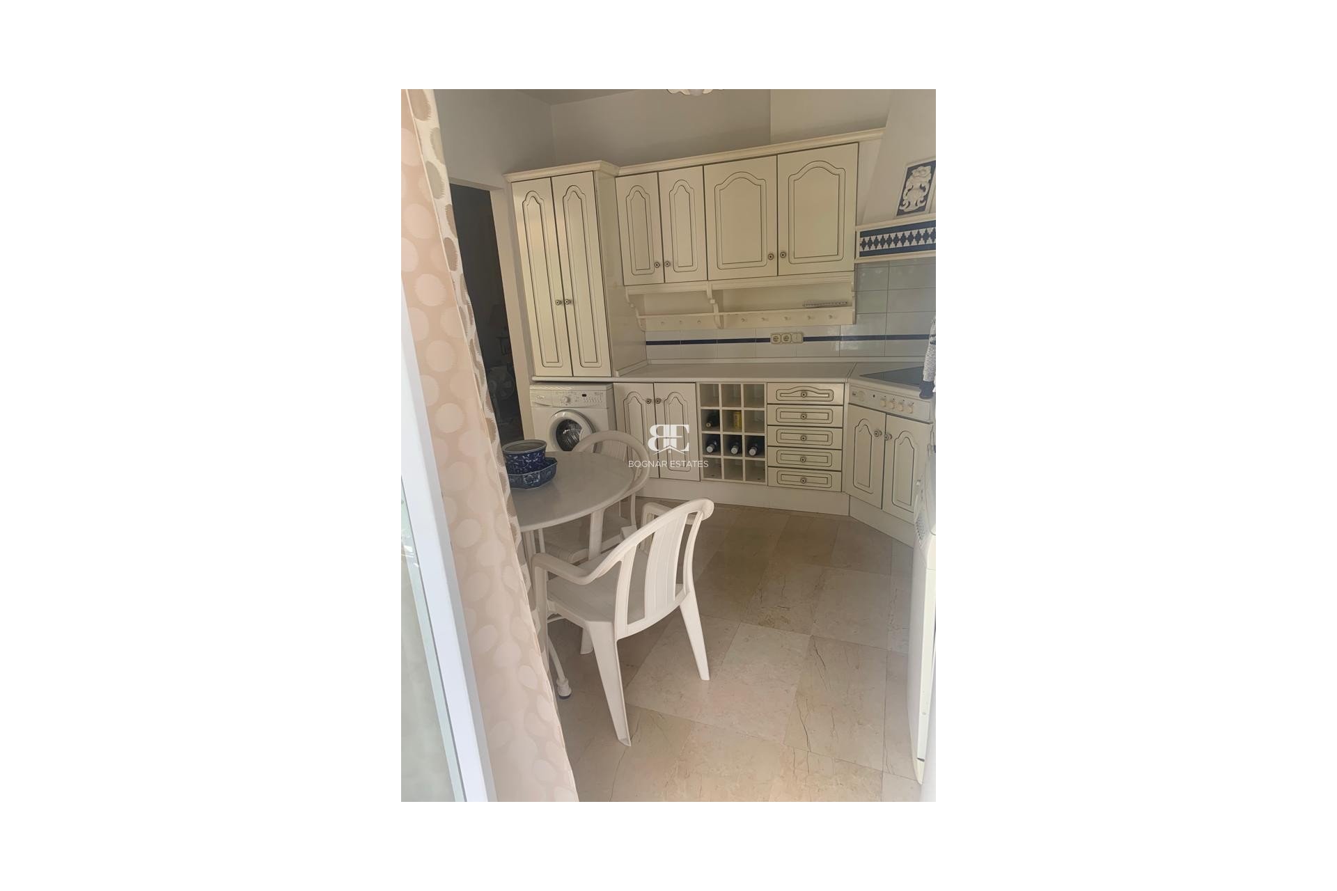 Herverkoop - apartment -
Marbella - Nagueles