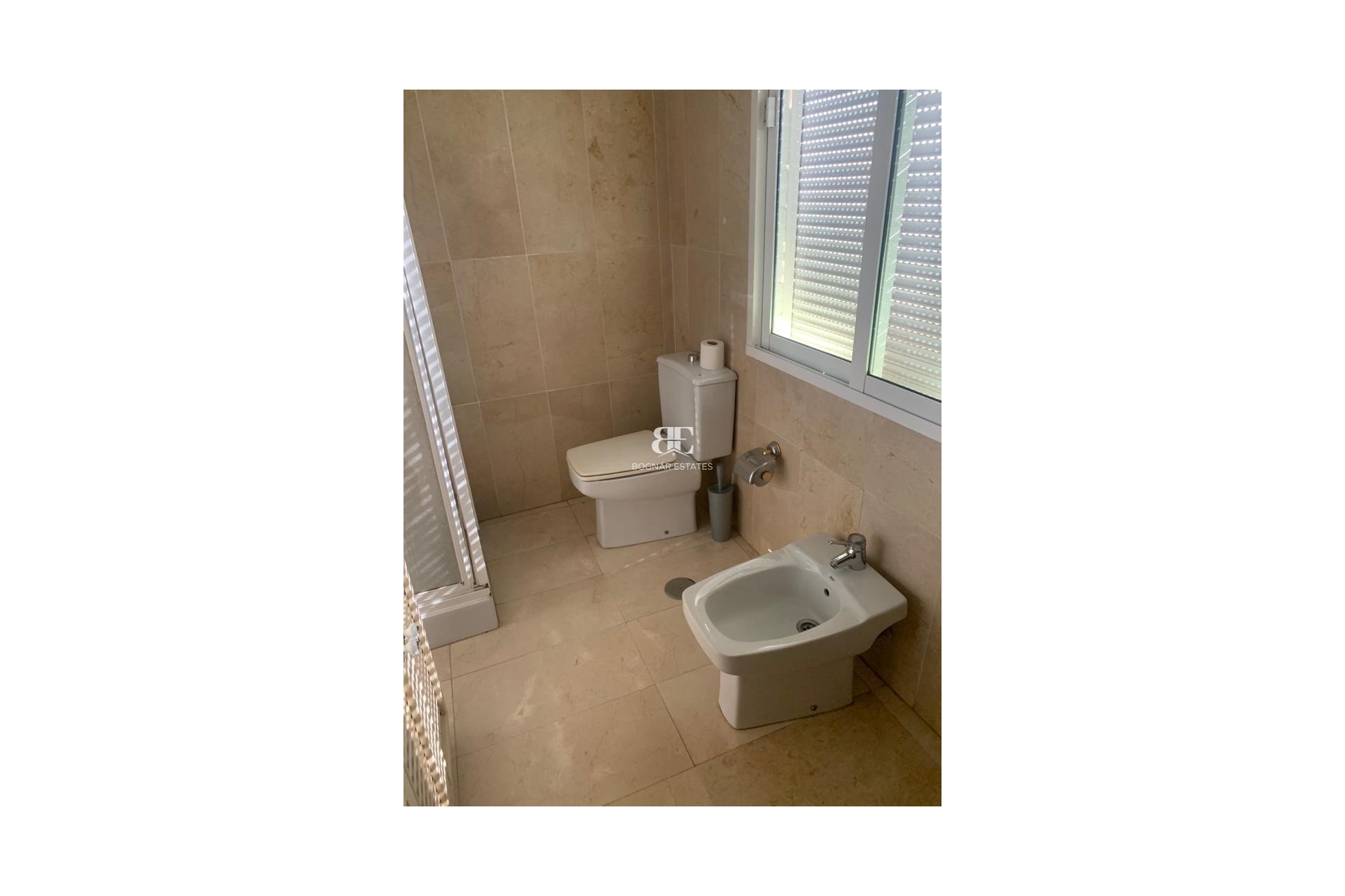 Herverkoop - apartment -
Marbella - Nagueles