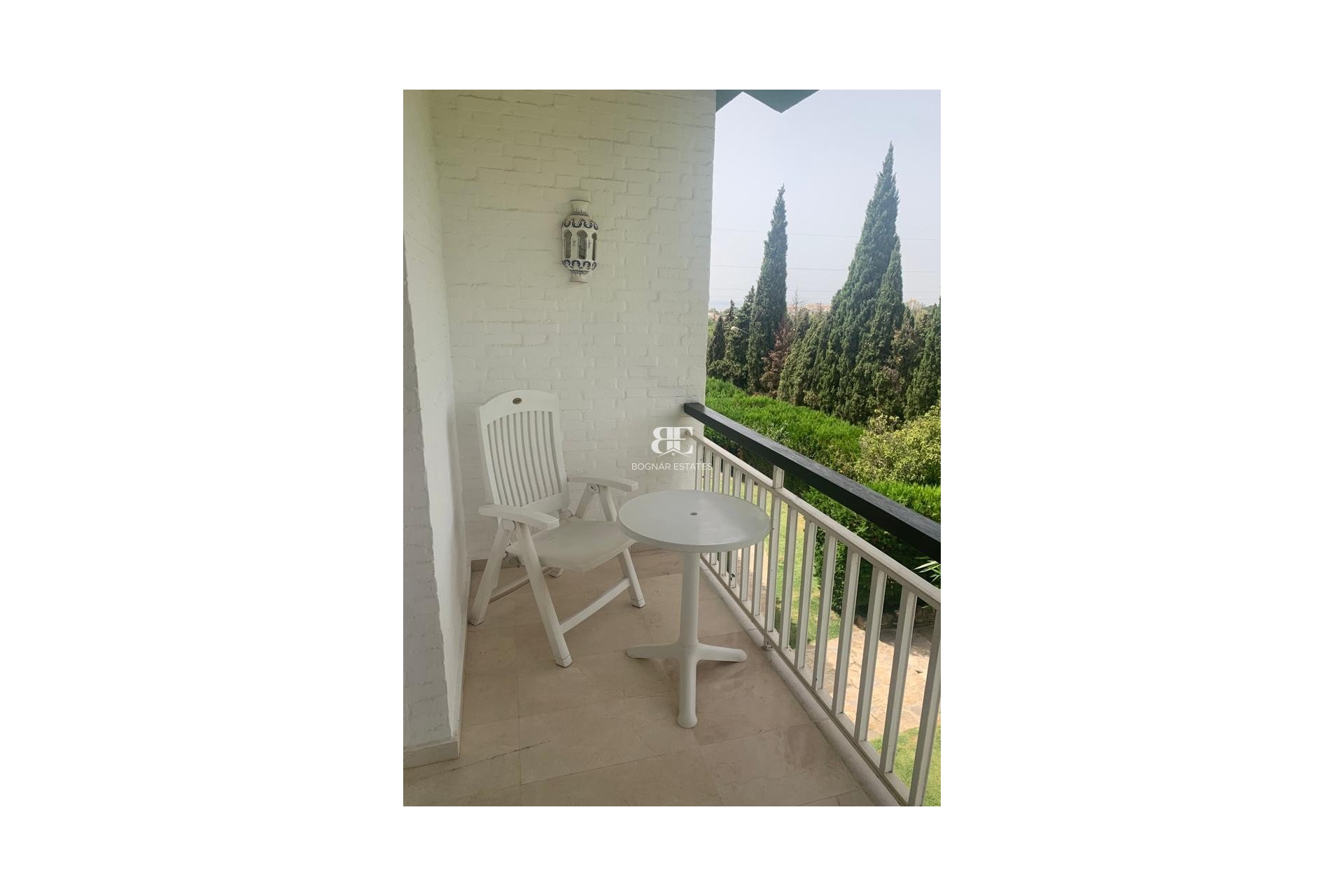 Herverkoop - apartment -
Marbella - Nagueles
