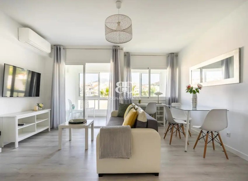 Herverkoop - apartment -
Marbella - Nueva Andalucía